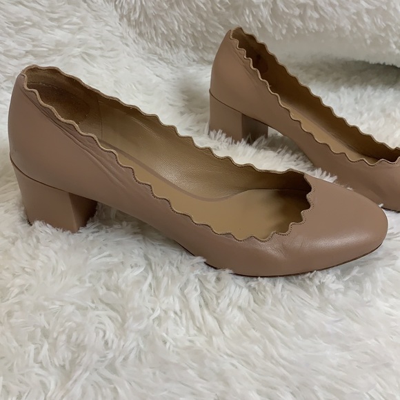 chloe scalloped block heel
